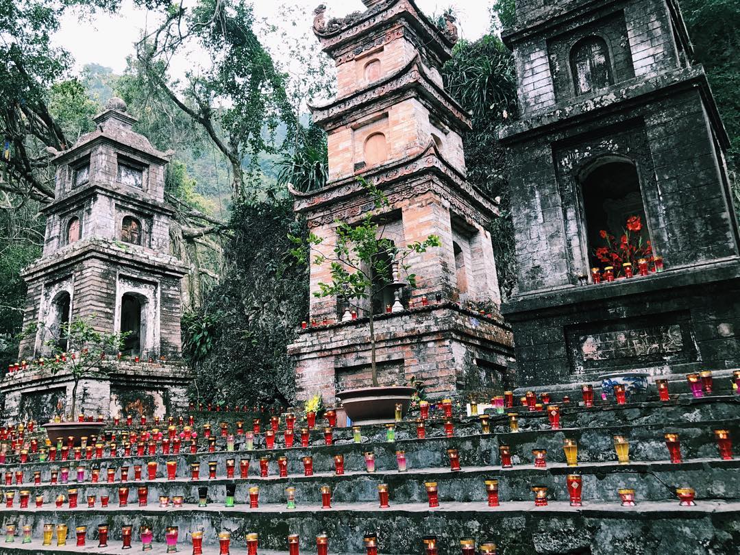 Kiến trúc chùa Hương