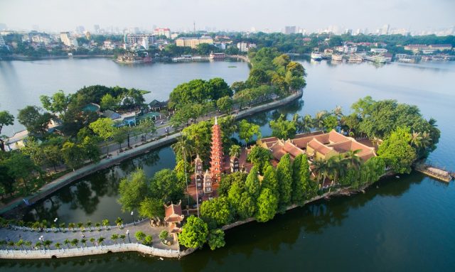 Chùa Trấn Quốc - ngôi chùa cổ linh thiêng đẹp nhất Việt Nam