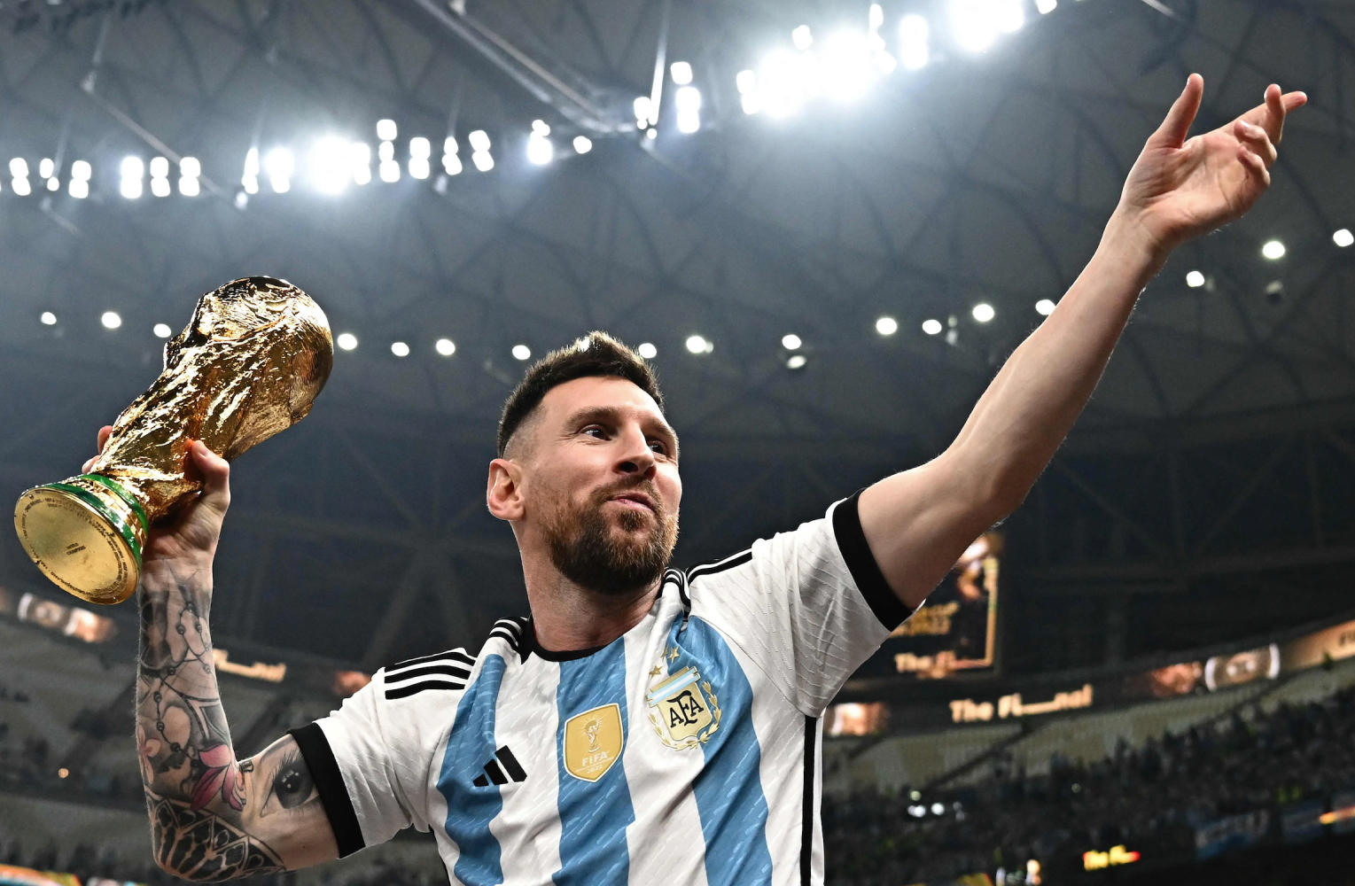 Cầu thủ bóng đá giàu nhất thế giới là ai? Lionel Messi – 600 triệu USD